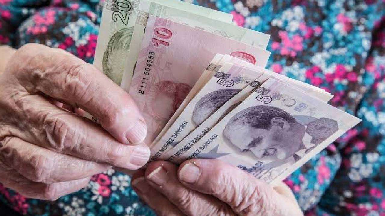 SGK uzmanı İsa Karakaş tek tek açıkladı: SGK'ya bildirim yapanın emekli maaşı artacak! 4